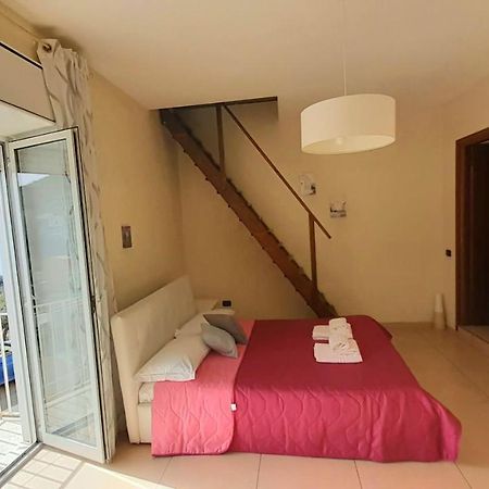 Apartment Regina Giovanna Sorrento Exterior photo